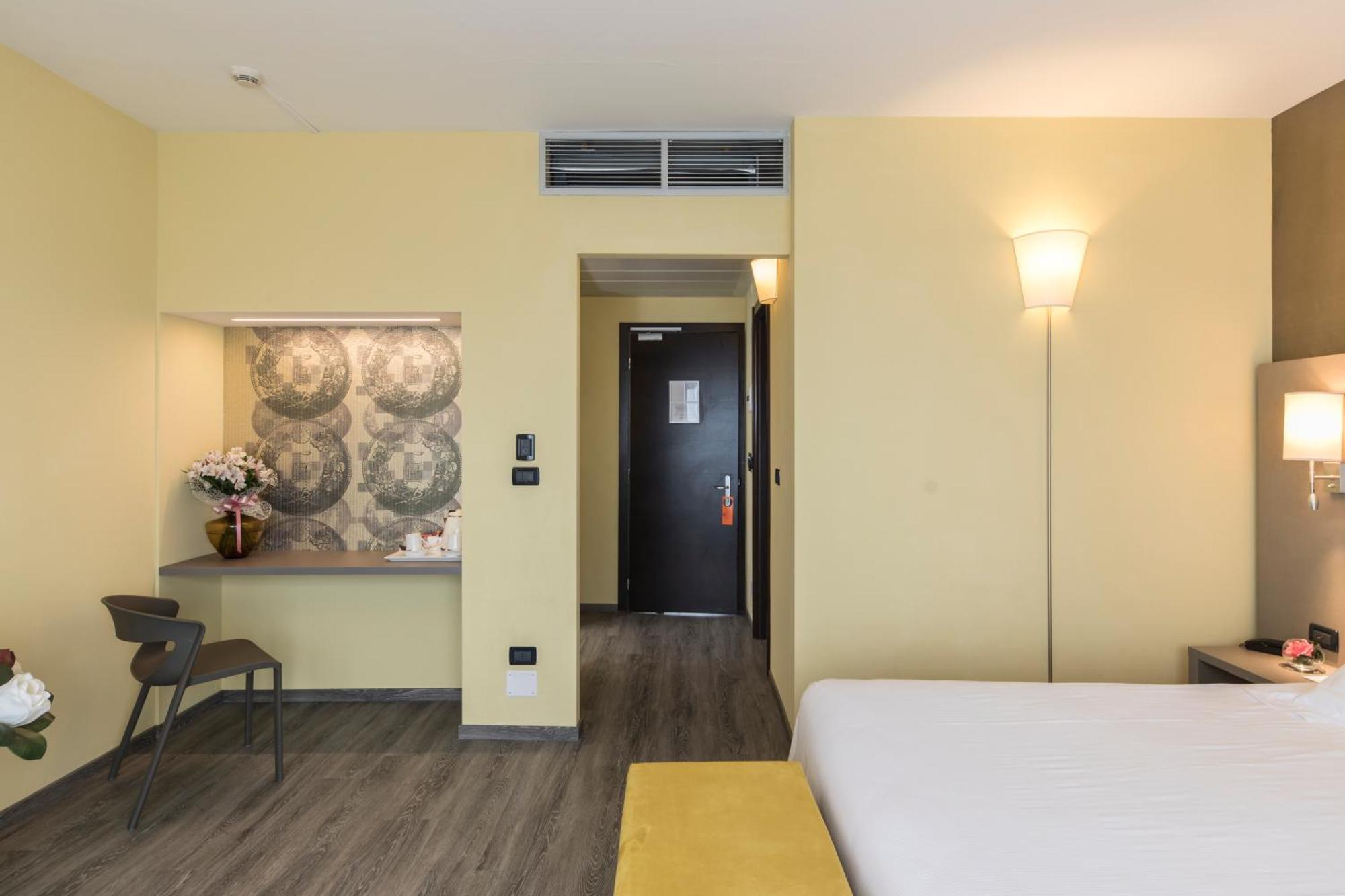 Hotel Donatello Imola Exterior foto